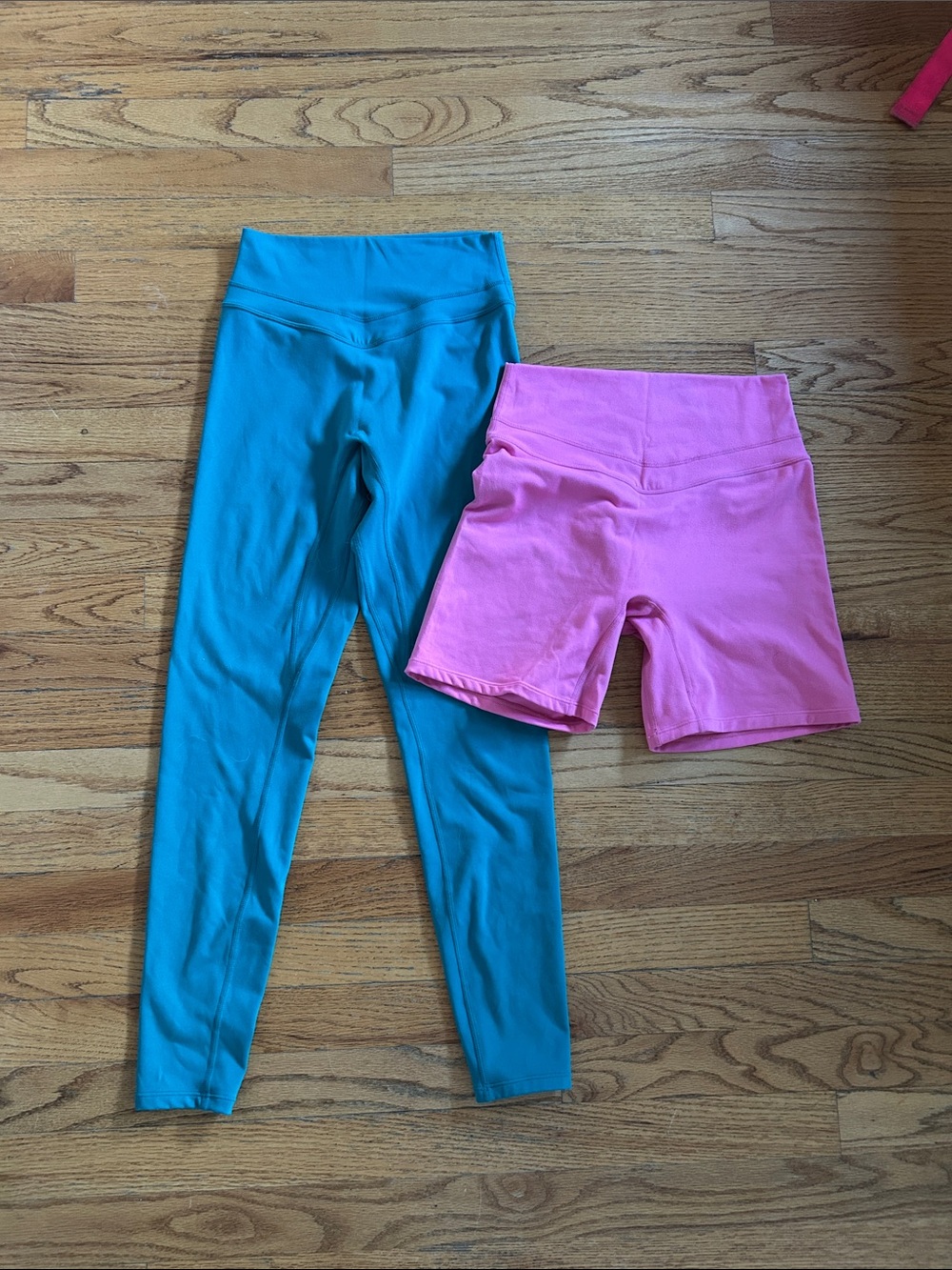 Women Two-Piece Active Leggings & Bike Shorts Set - Pink & Teal